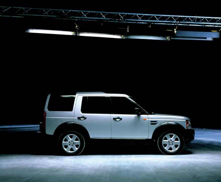  Land Rover Discovery 3 2004 года  (фото 47 из 132)